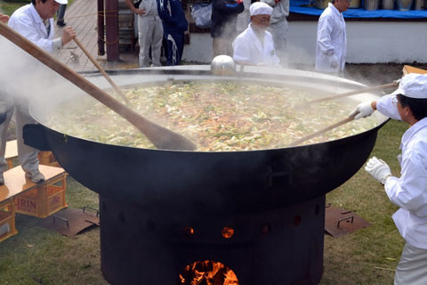 天平の芋煮会　※文化財