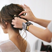 K.S.salonのサービスは、どなたにも、何歳でも「キレイ」を叶えます。
着付け、ヘアメイク・ヘアセット、スタイリングと美容、
両面から配慮したサービス。